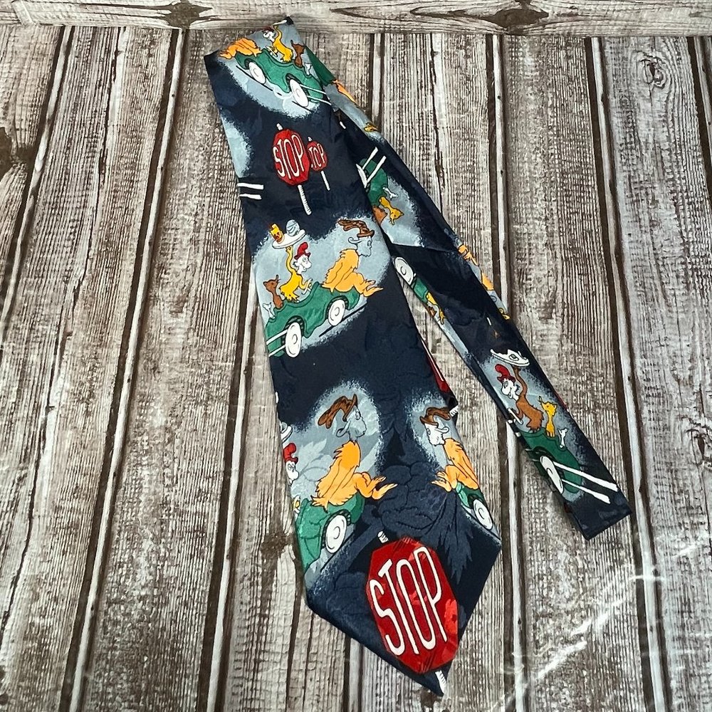 STUDIO 890 Dr. Seuss Cat In Hat Cartoon Necktie Tie Stop Sign Green Car EUC